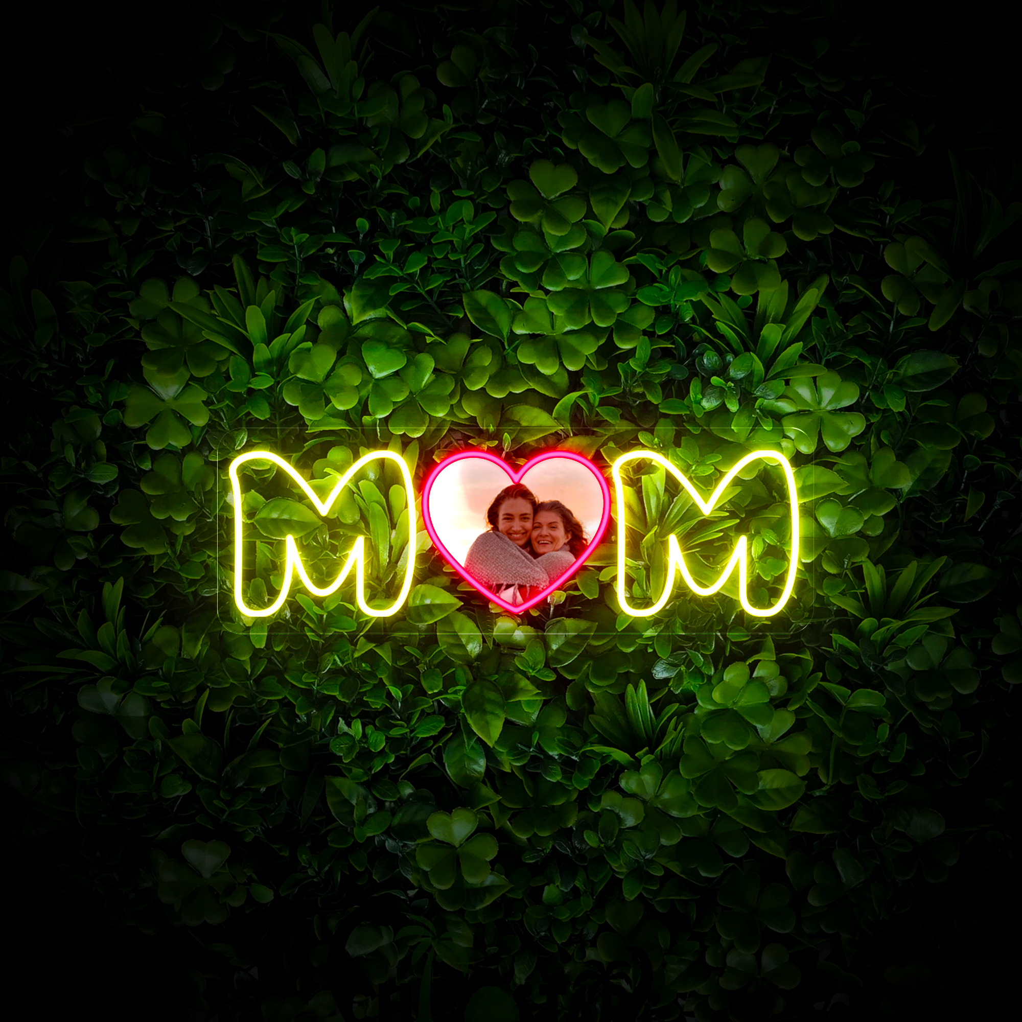 Personalized Mom Heart Artwork Neon Sign